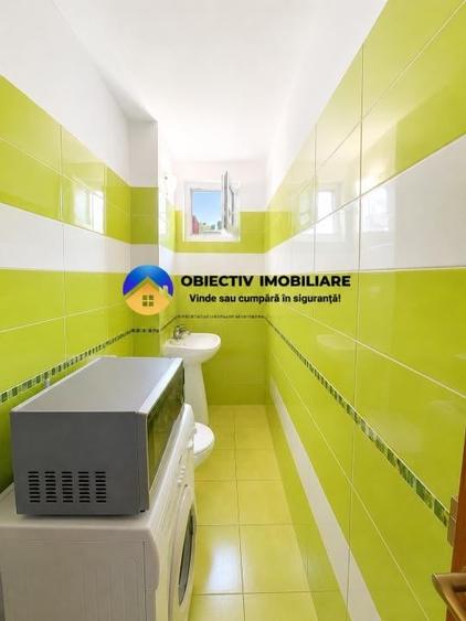Apartament cu 4 camere decomandat în Precista