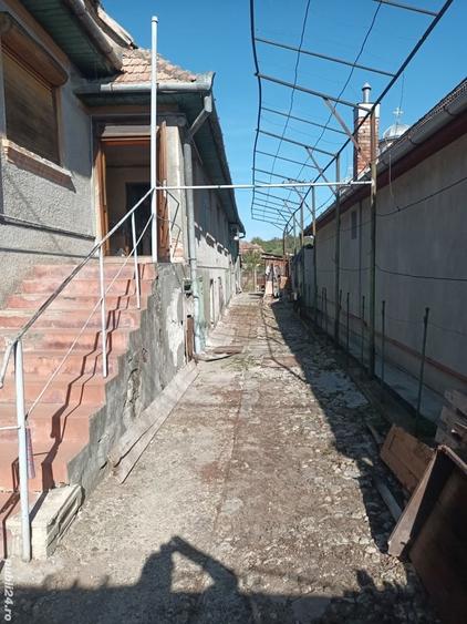 Casă cu 5 camere în Turda