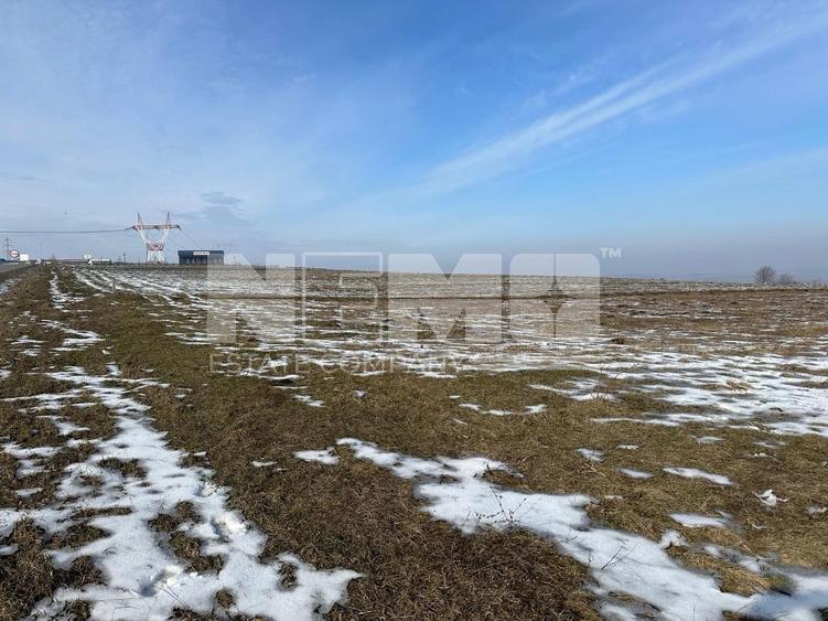 Teren Construcții extravilan de 7500 mp, în Fălticeni