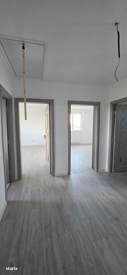 Casă cu 3 camere cu Teren 230 Mp în Clinceni