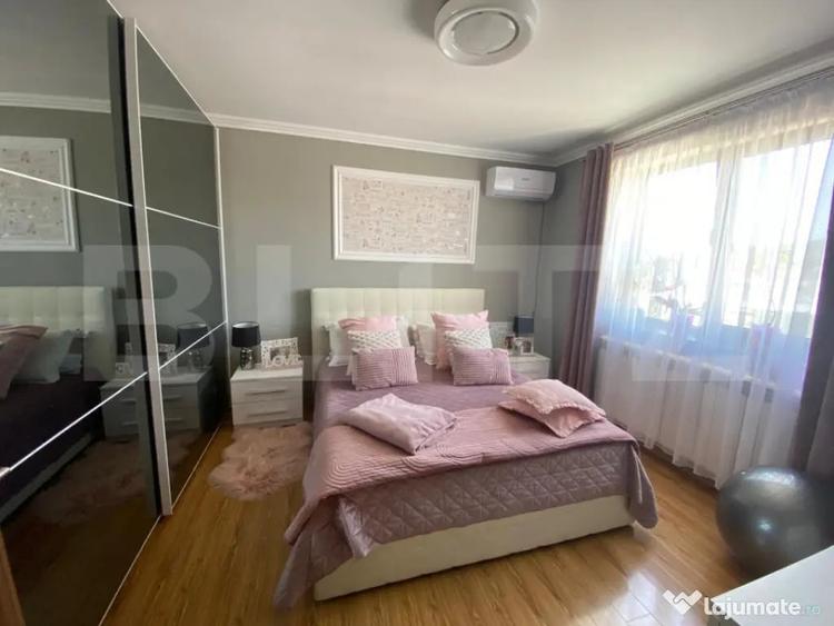 Apartament cu 3 camere decomandat în Centura