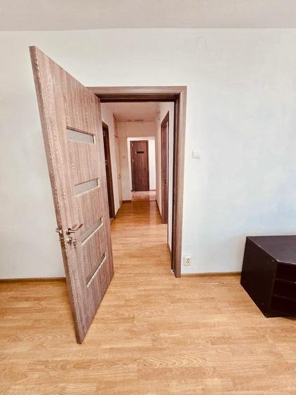 Apartament cu 2 camere decomandat în Vitan