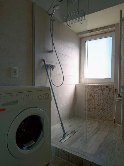 Apartament cu 2 camere decomandat în P-ța Alba Iulia