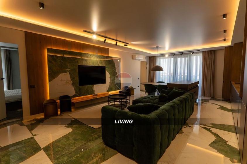 Apartament cu 3 camere decomandat, mobilat în Ultracentral
