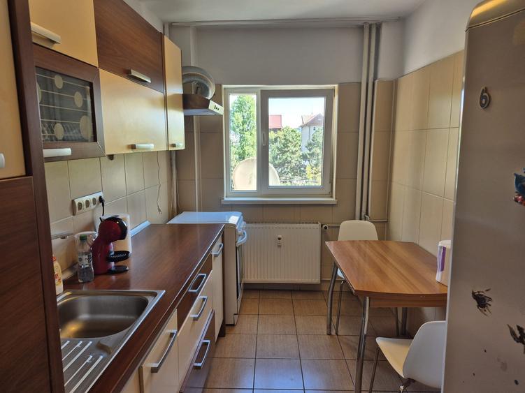 Apartament cu 2 camere decomandat în Turda