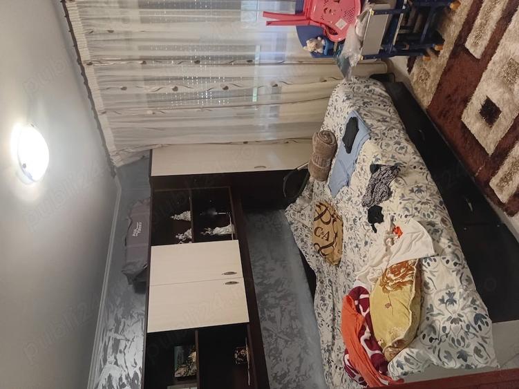 Apartament cu 2 camere nedecomandat în Obor