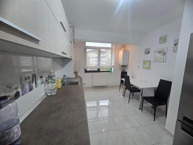 Apartament cu 2 camere decomandat în Nord