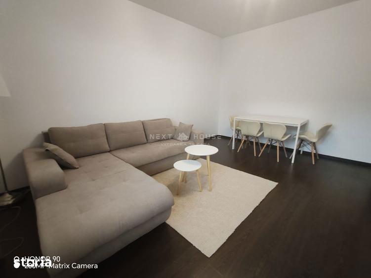 Apartament cu 2 camere decomandat, mobilat în Cișmigiu