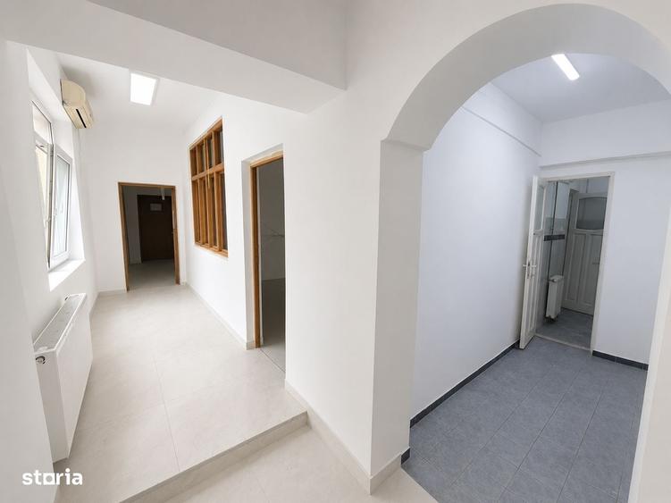 Spatiu comercial/ birouri de inchiriat pe str. Td Vladimirescu - 3