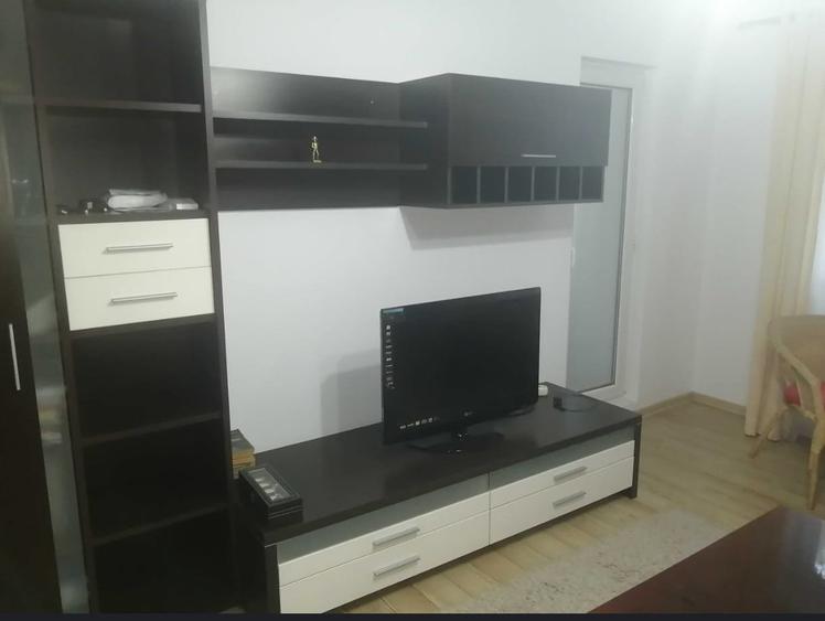 Apartament cu 2 camere decomandat, mobilat în Rahova