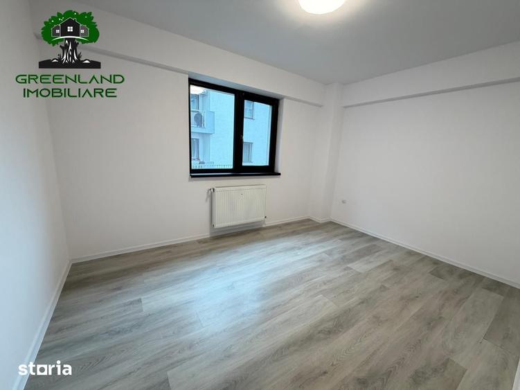 Apartament cu 2 camere decomandat în Podul de Fier