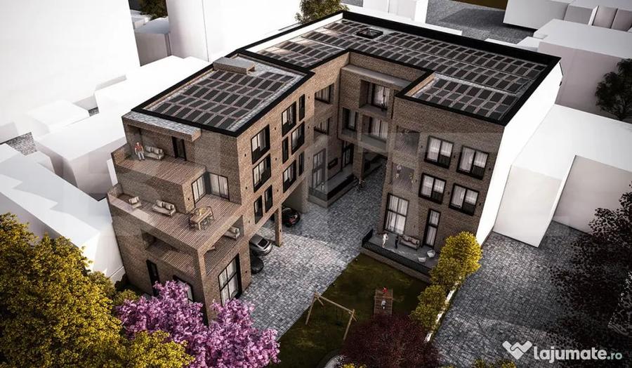 Apartament cu 3 camere decomandat în Central