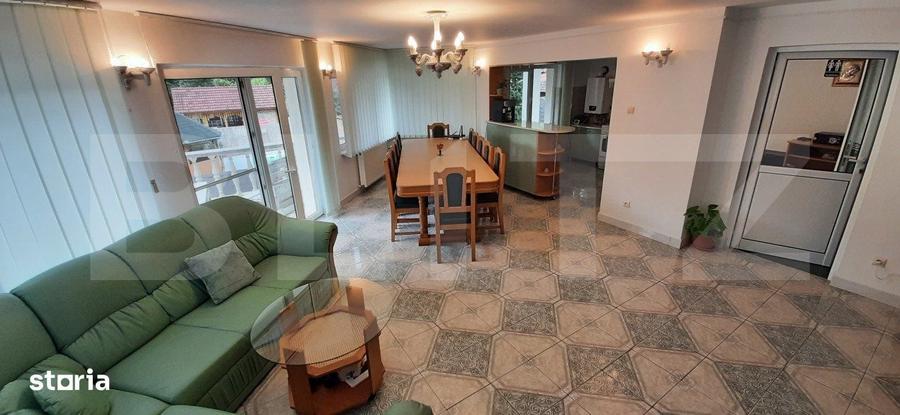 Casă cu 4 camere cu Piscina în Valea Mănăstirii