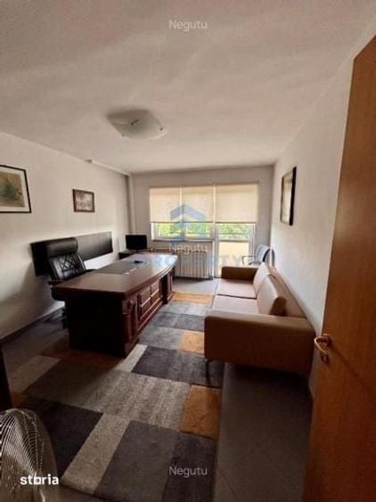 Apartament cu 3 camere decomandat în Centrul Civic