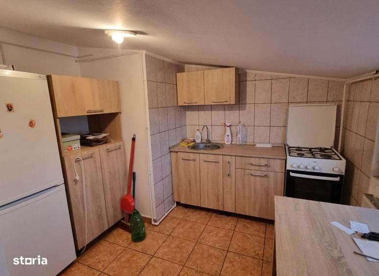Apartament cu 2 camere decomandat în Nicolina