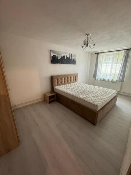 Apartament cu 3 camere decomandat în Șelimbăr