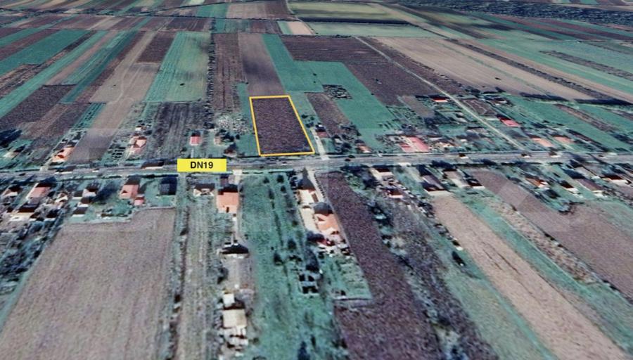 Teren intravilan de vanzare ,5800mp, zona Ciuperceni - 1