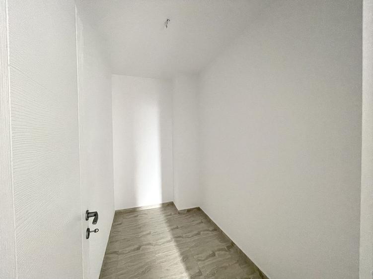 Apartament cu 2 camere decomandat în Sânpetru