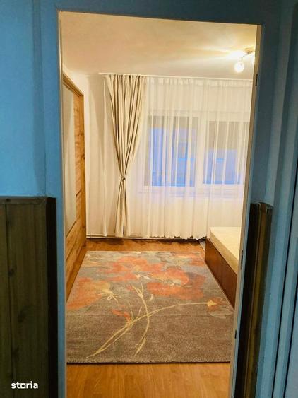 Apartament cu 3 camere decomandat, mobilat în Florilor