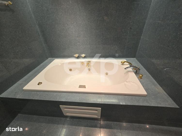 Casă cu 4 camere în Polonă