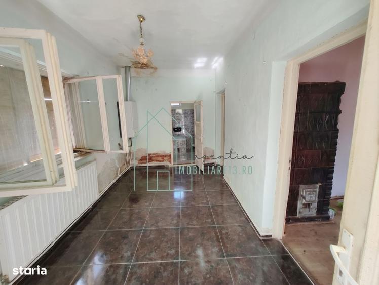 Casă cu 3 camere în Central