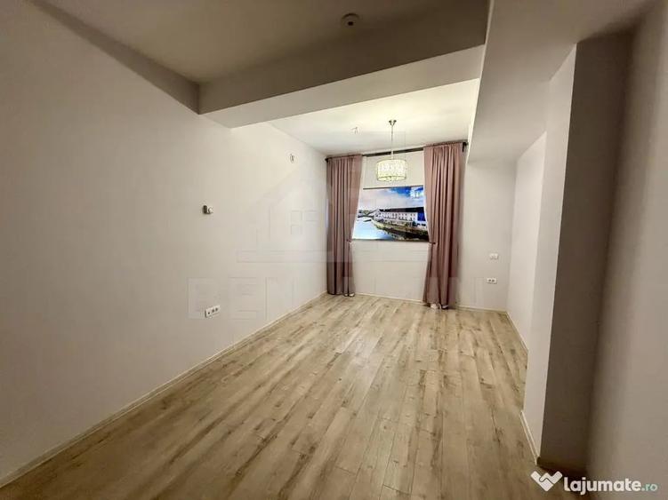 Spațiu comercial, de 92 mp, în Ultracentral