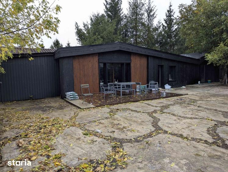 Casă cu 2 camere cu Teren 350 Mp în Ciolpani