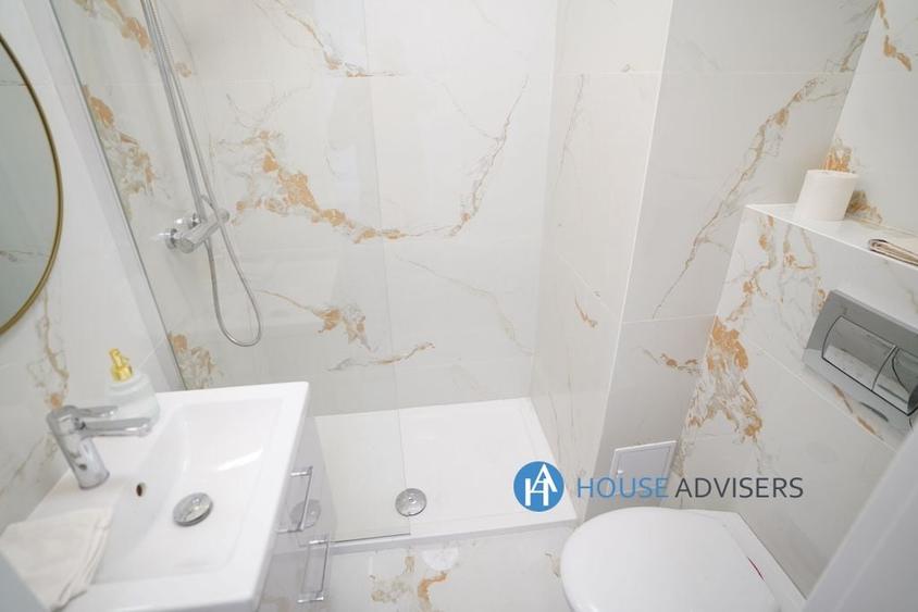 Apartament cu 2 camere, mobilat în Universitate