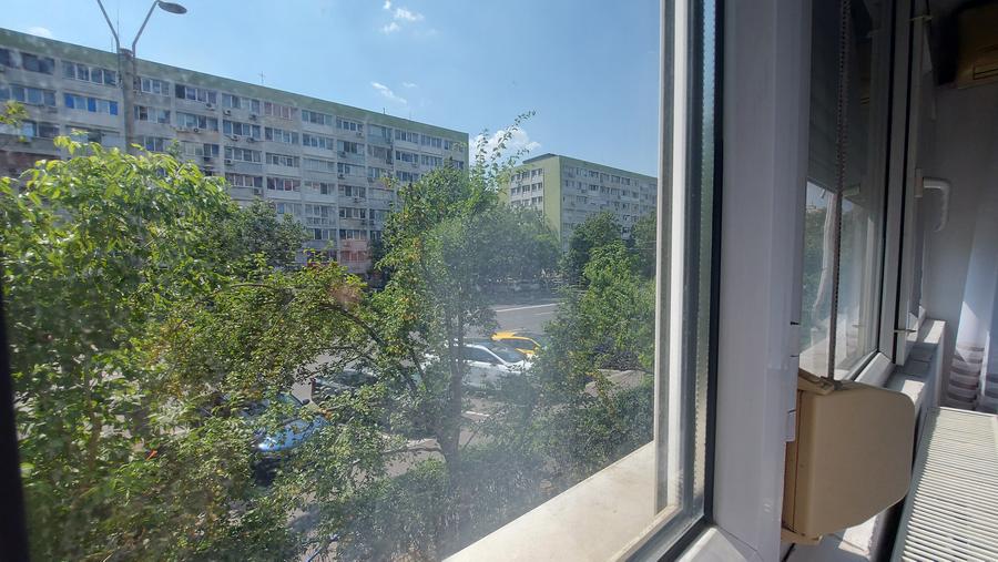 Apartament cu 2 camere decomandat în Cantemir