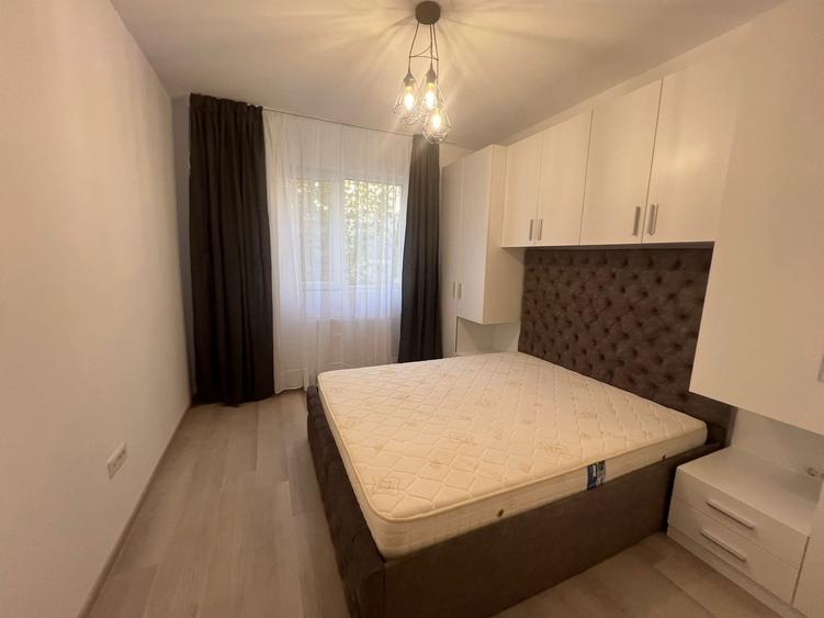 Apartament cu 2 camere decomandat în Berceni