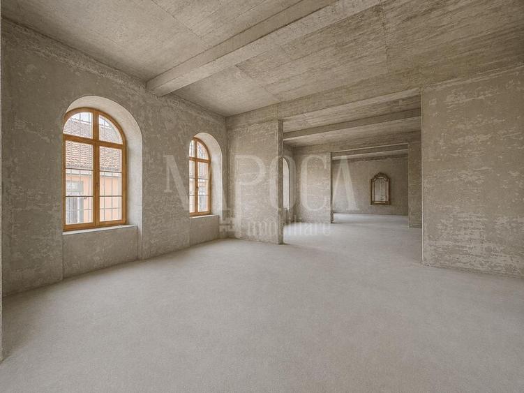 Spațiu comercial, de 303 mp, în Ultracentral