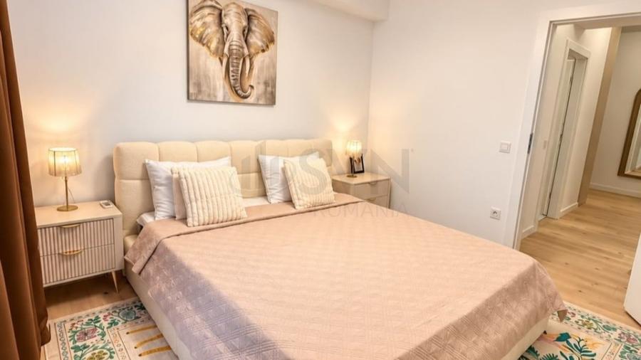 Apartament cu 3 camere decomandat în Pipera