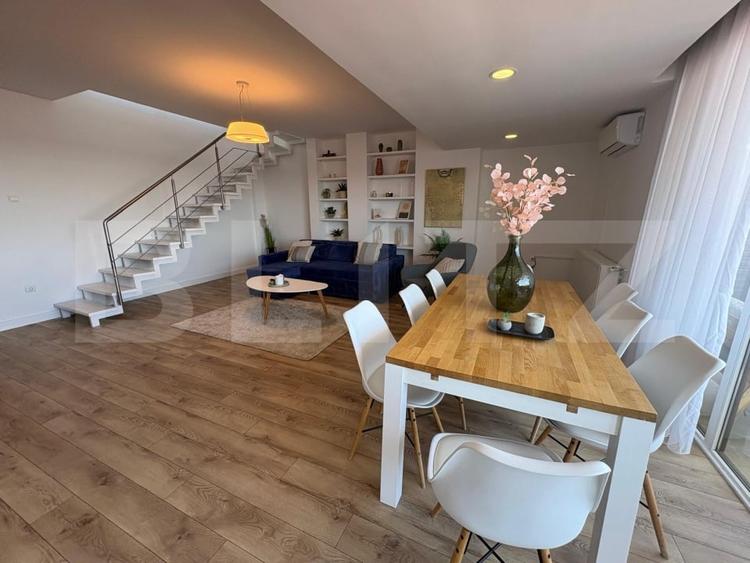 Apartament cu 5 camere decomandat, mobilat în Bună Ziua