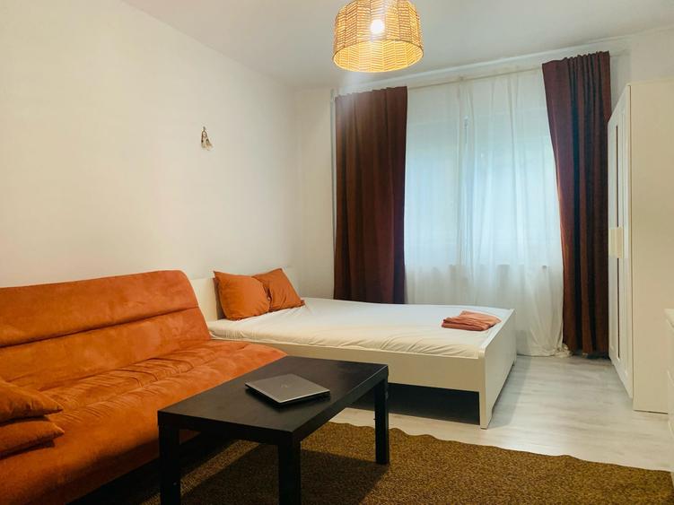 Tineretului, garsoniera, 2 min parc, 10 min metrou, BOILER, moderna - 1