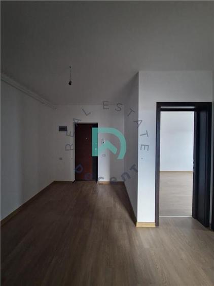 Apartament cu 2 camere decomandat în Sânpetru