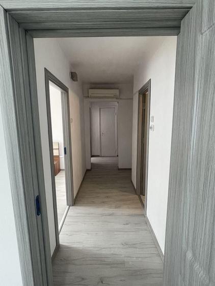 Apartament cu 2 camere decomandat în Păcii