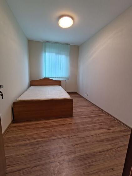 Apartament cu 3 camere decomandat, mobilat în Păcurari