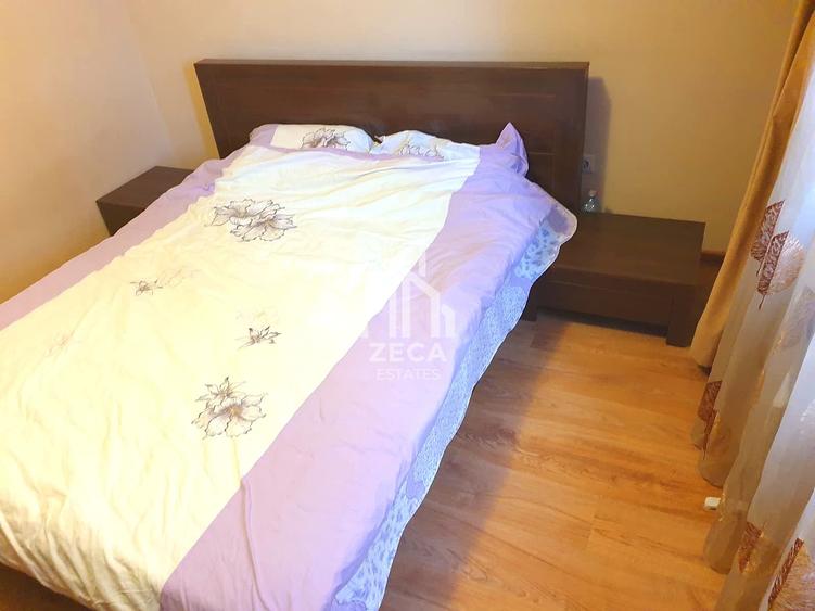 Apartament cu 4 camere decomandat, mobilat în Tei