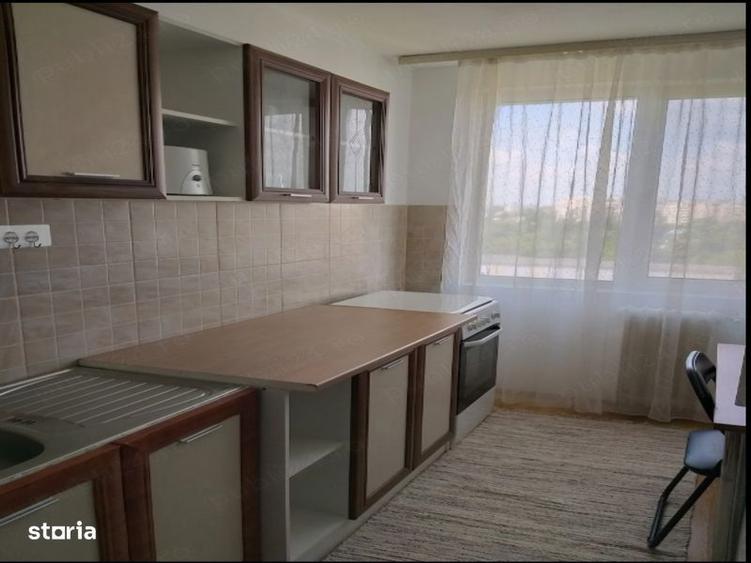 Apartament cu 2 camere semidecomandat în Obor