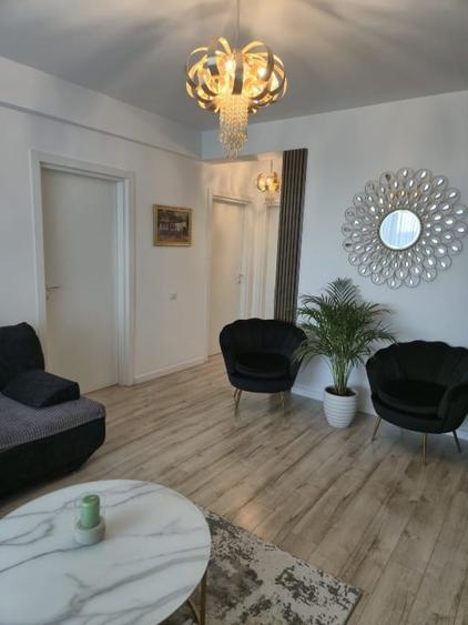 Apartament cu 3 camere decomandat, mobilat în Pantelimon