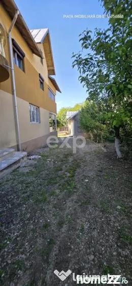 Casă cu 7 camere cu Teren 1000 Mp în Râncăciov