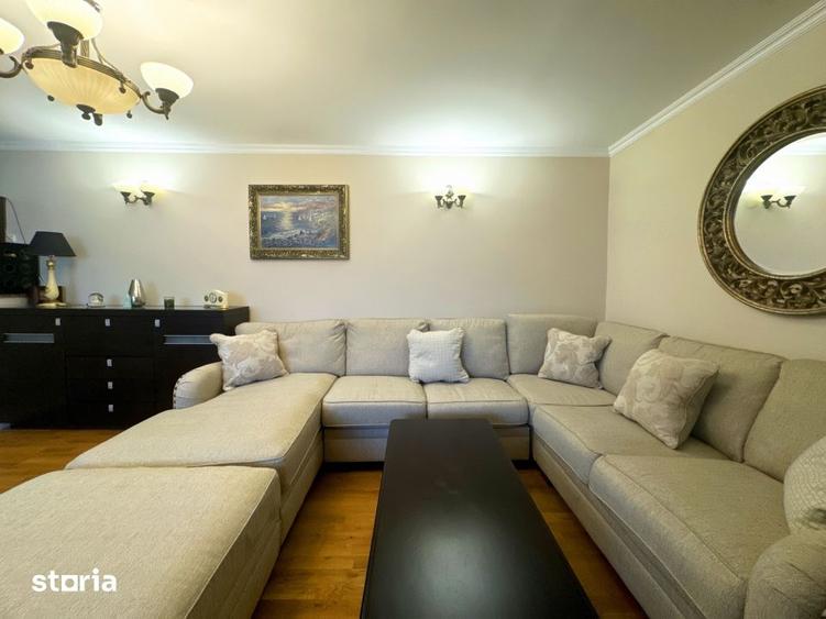 Apartament cu 3 camere semidecomandat în Tomis I