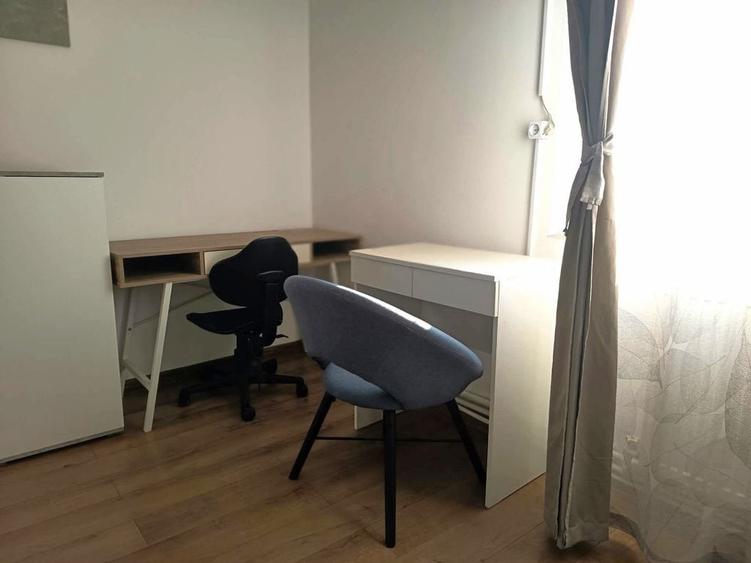 Garsoniera spatioasa de inchiriat Pacurari, str. Rediu (rond Profi) - 1