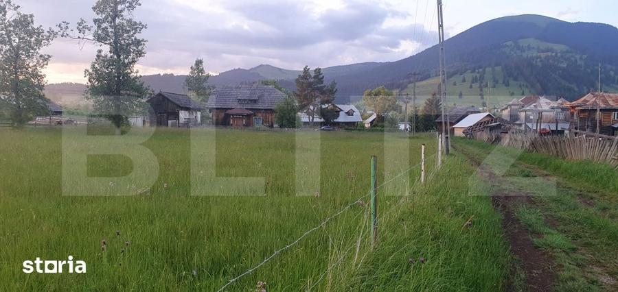 Casă cu 3 camere cu Teren 5747 Mp în Dorna Candrenilor