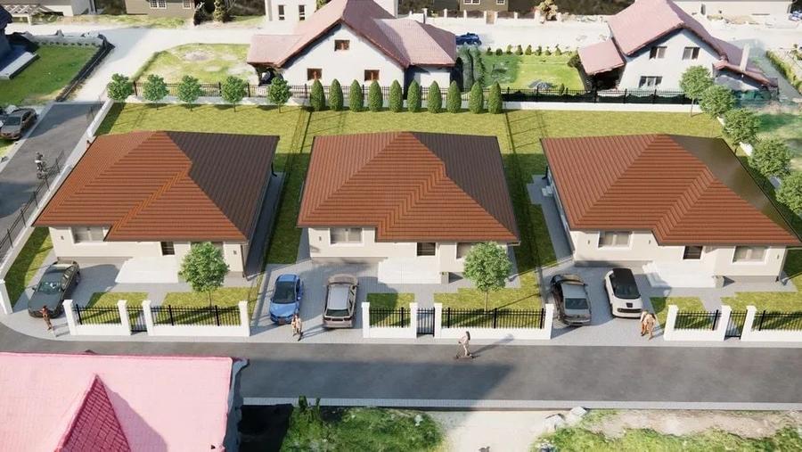 Casă individuală cu 4 camere cu Canalizare în Central