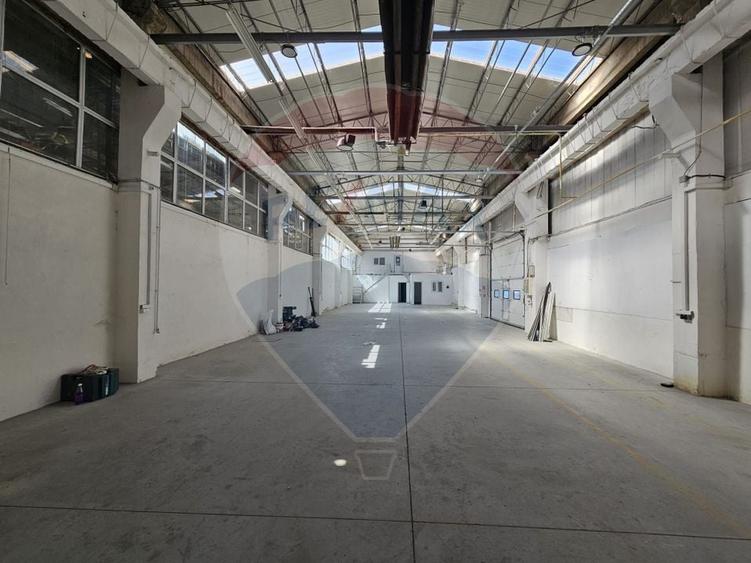 Spațiu industrial, de 450 mp, în Mărăști