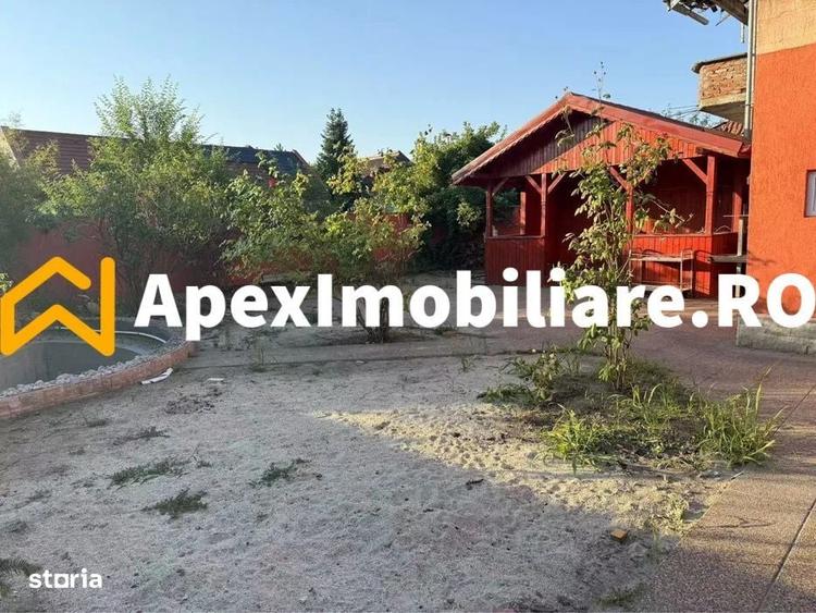 Casă cu 4 camere în Central