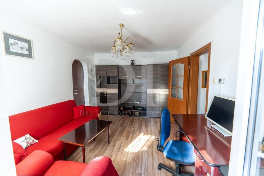 Apartament cu 3 camere semidecomandat, mobilat în Mănăștur