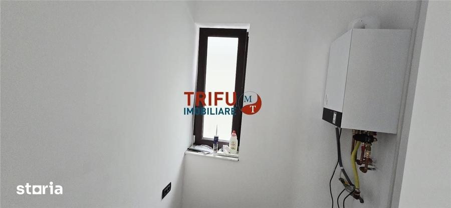 Casă cu 4 camere decomandat cu Teren 500 Mp în Central