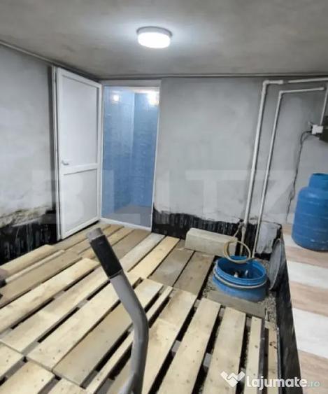 Apartament cu 3 camere decomandat în Burdujeni